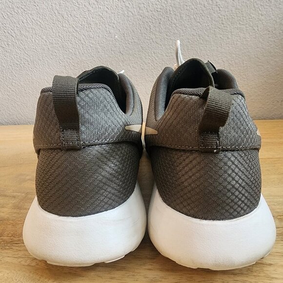 Nike Mens Roshe One Running Shoes Sneakers 511881-306 Cargo Khaki Green Size 13 - Picture 3 of 12